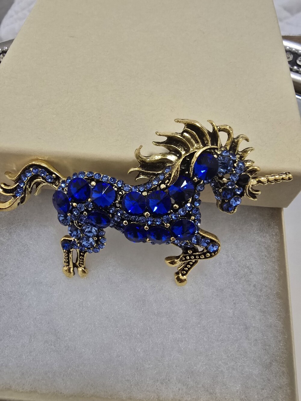 Stunning Blue Crystal Unicorn Brooch - Gold Tone